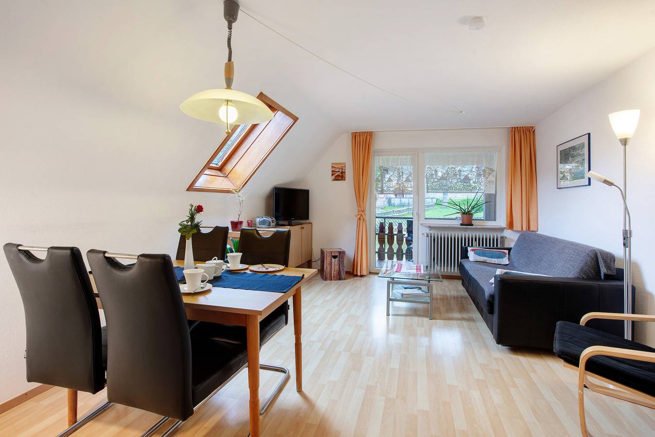 Ganze Wohnung, Ferienwohnung 'Appartement B, 66qm' mit Gemeinschaftsgarten, Balkon und Wi-Fi in Suedlicher Schwarzwald, Sankt Blasien