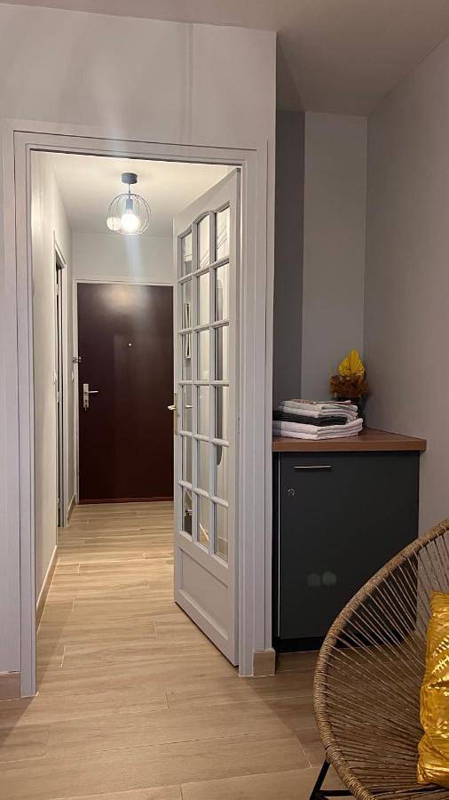 Appartement entier, One-Bedroom Apartment in Rumilly, Région d'Annecy