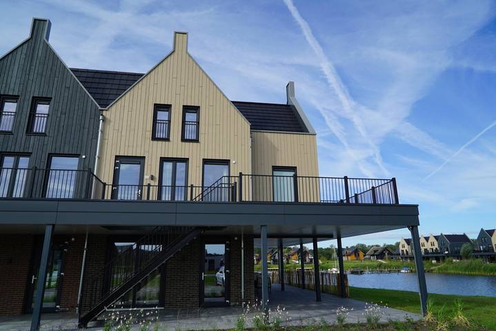 Ferienhaus für 6 Personen, mit Seeblick und Balkon/Terrasse sowie Balkon - 1