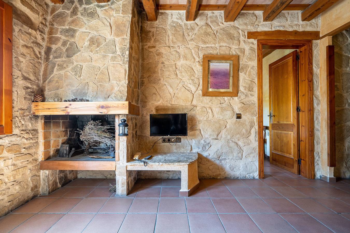 Apartamento entero, Apartamento 'El Clos 2' con balcón y Wi-Fi in Conesa, Provincia de Tarragona