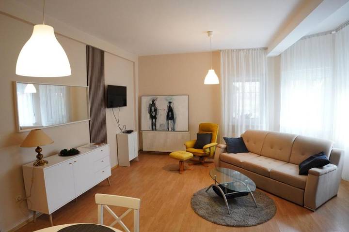 Ferienwohnung für 5 Personen, mit Terrasse und Garten sowie Ausblick, mit Haustier in Belgrad - 3