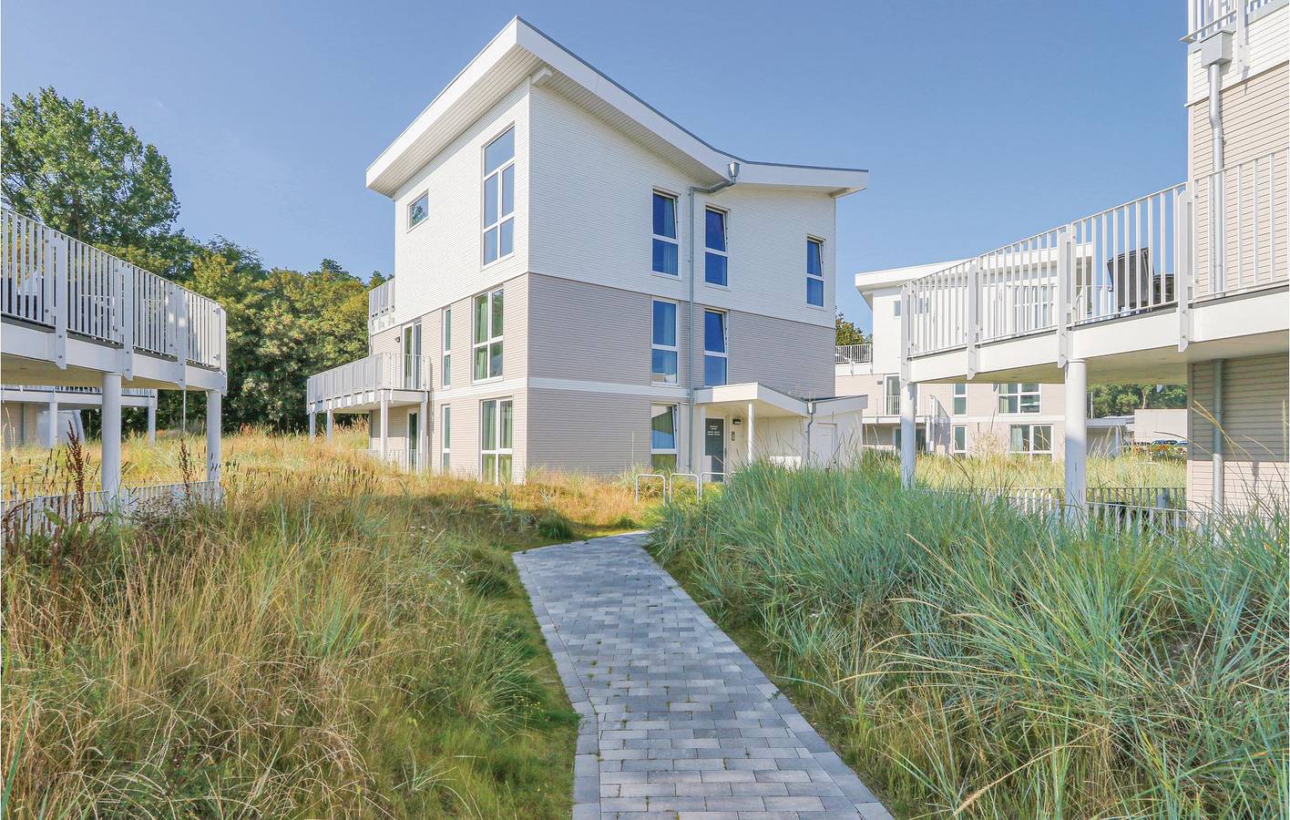 Ganze Ferienwohnung, Appartement am Strand mit Terrasse und Küche in Priwall, Lübeck