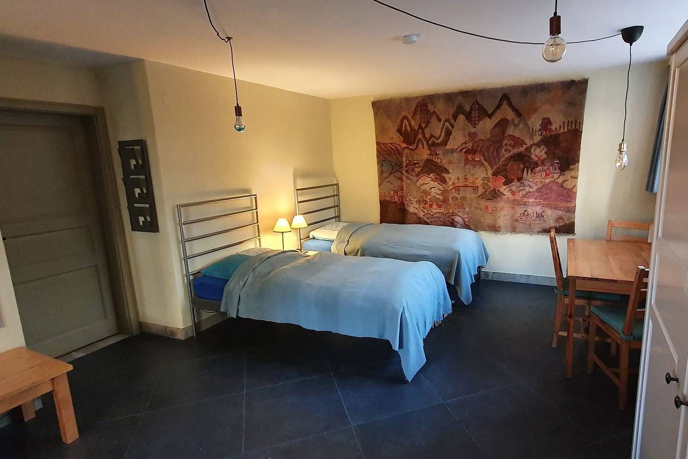Ganze Wohnung, In den alten Wirtschaftsräumen in Plauen (Dresden), Dresden