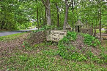 Lake House for 4 Guests in Hot Springs, Ouachita National Forest, Picture 1