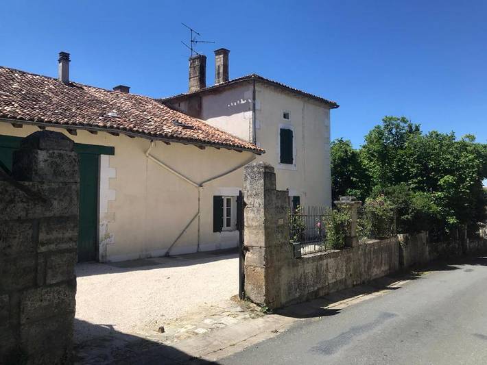 Location de vacances pour 6 personnes, avec jardin et vue à Lussas-et-Nontronneau - 2