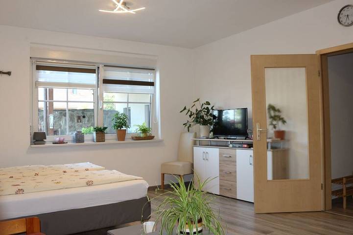 Ganze Wohnung, Ferienwohnung Paula in Neundorf, Thüringer Schiefergebirge