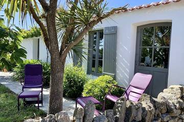 Gîte pour 5 personnes, avec terrasse dans Plage de la Linière