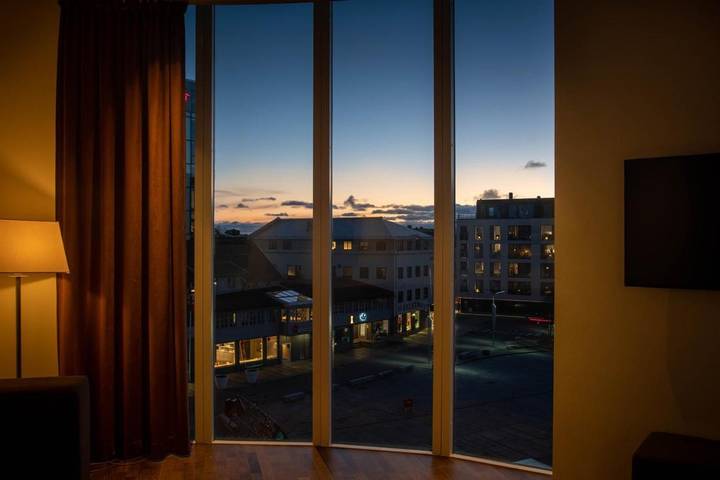 Hôtel pour 4 personnes, avec terrasse et vue, animaux acceptés dans Svolvær - 4