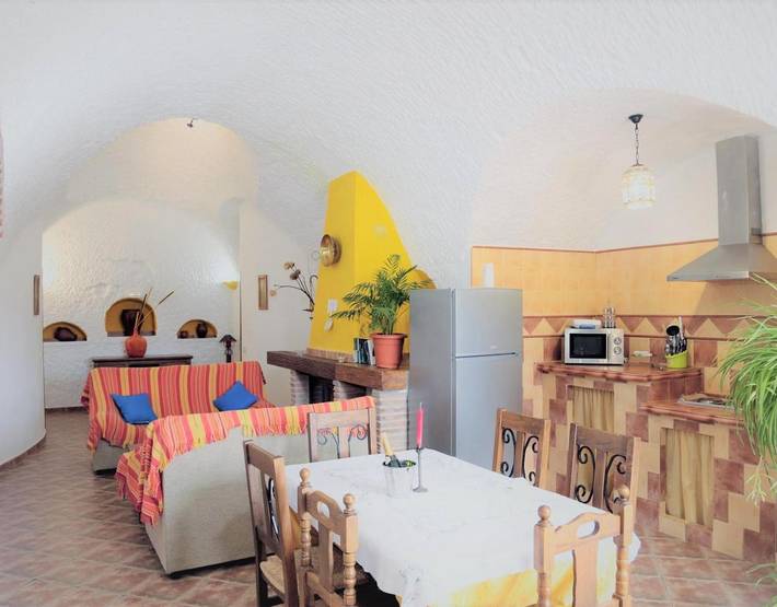 Chalet para 5 personas, con jardín y jacuzzi, Se admiten mascotas en Provincia de Granada - 2