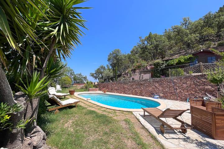 Villa pour 12 personnes, avec jardin et piscine, adapté aux familles à Fréjus - 2