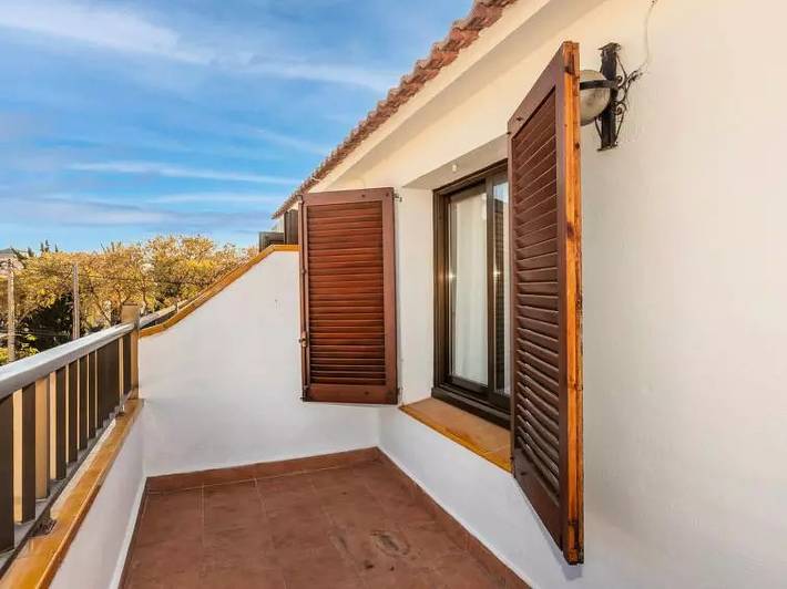Chalet para 6 personas, con terraza en Bajo Penedés - 3
