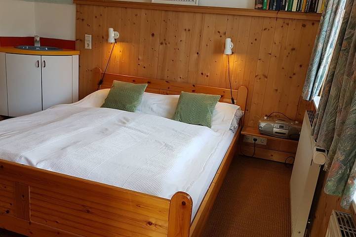 Gîte pour 2 personnes, avec jardin ainsi que terrasse et jacuzzi à Schramberg - 2