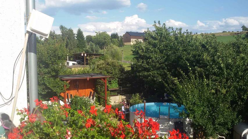 Ganze Ferienwohnung, Ferienwohnung mit Außenpool in Rabenau, Osterzgebirge