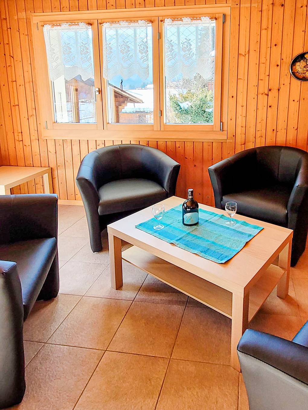 Ganze Ferienwohnung, Ch 280.030 - Ferienhaus Amore (Parterre) in Fiesch, Aletsch Arena