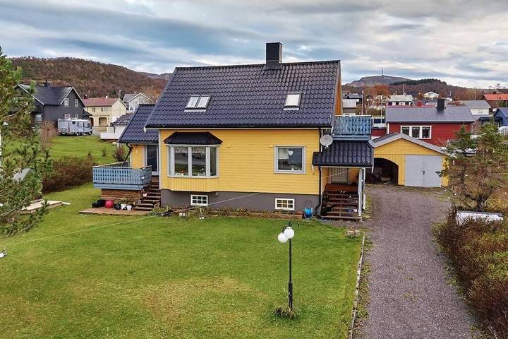 Ferienhaus für 6 Personen, mit Sauna und Balkon - 1