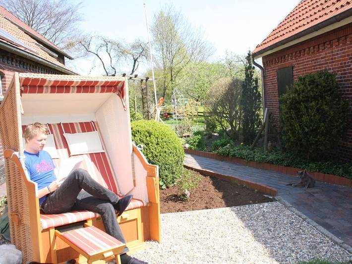 Ferienhaus mit 2 Schlafzimmer in Großefehn, Landkreis Aurich