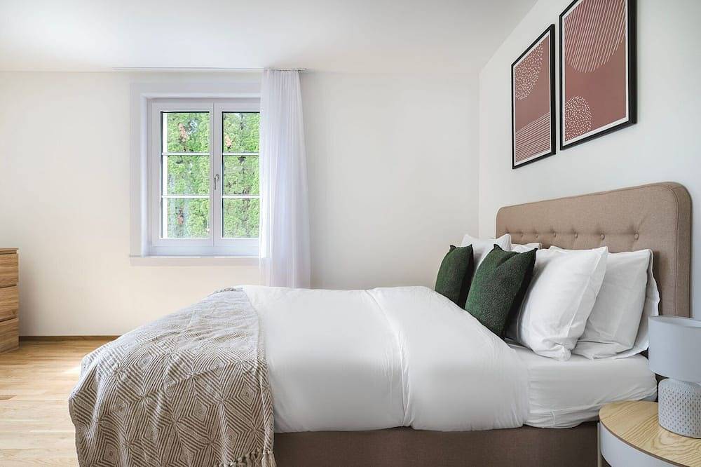 Ganze Wohnung, Gorgeous Horgen 3Br, 2 min to Train Station, by Blueground in Horgen, Kanton Zürich