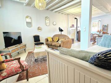 Gîte pour 5 personnes, avec terrasse, animaux acceptés à Saint-Sauveur-en-Puisaye