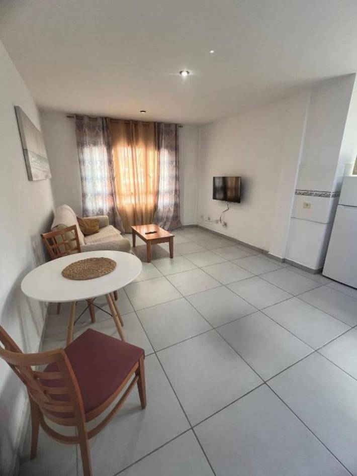 Apartamento entero, Apartamento vacacional 'Tabaiba' con Wifi in Playa Marañelas, Mogán