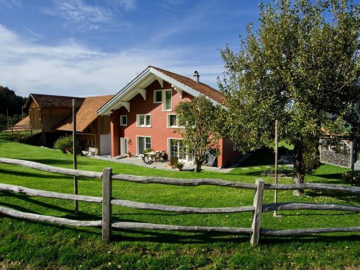 Ferienhaus für 8 Personen, mit Garten und Sauna
