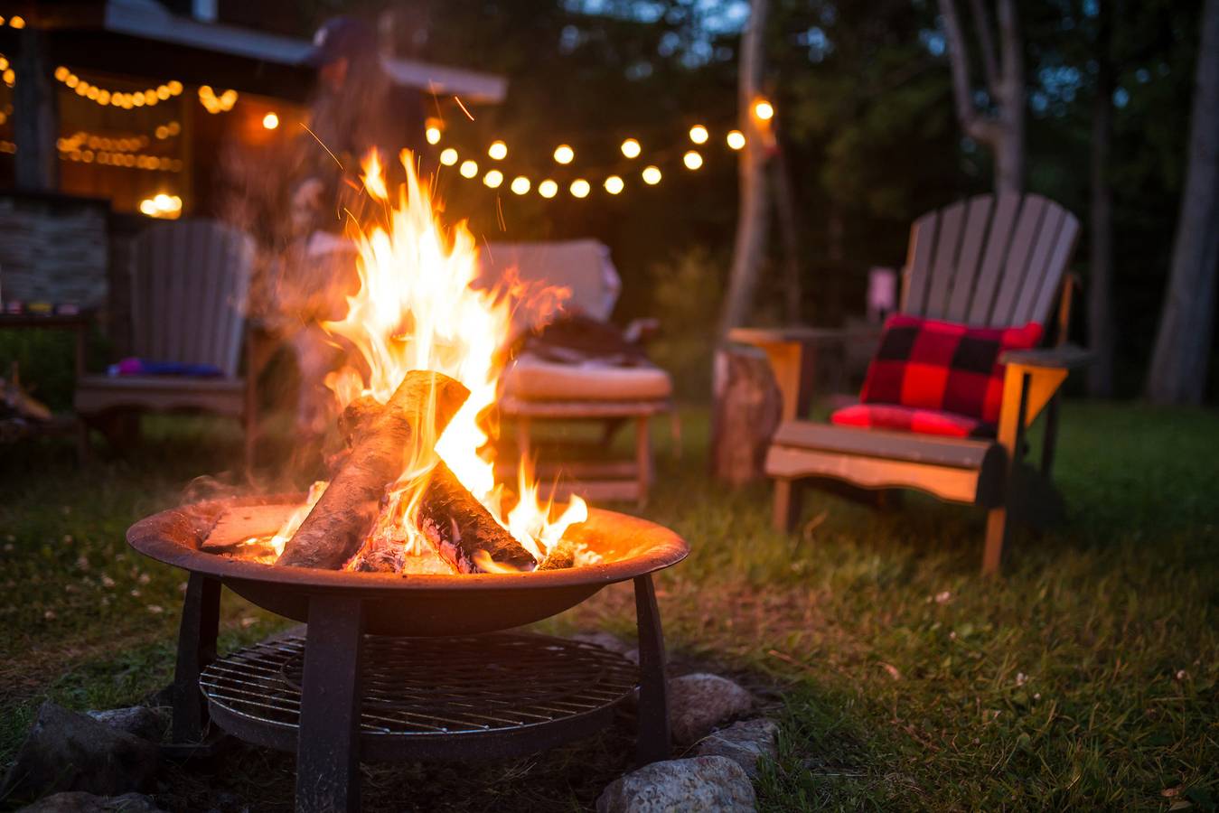 Naturhäuschen mit Kamin  - Feuerschale - Garten - mit beheizbarem Gartenwhirlpool in Melsungen, Schwalm-Eder-Kreis