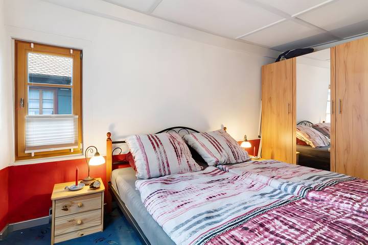 Entire apartment, Holiday Apartment 'Im Strumpfweberhaus' with Private Terrace and Wi-Fi in Schiltach, Kinzig Valley