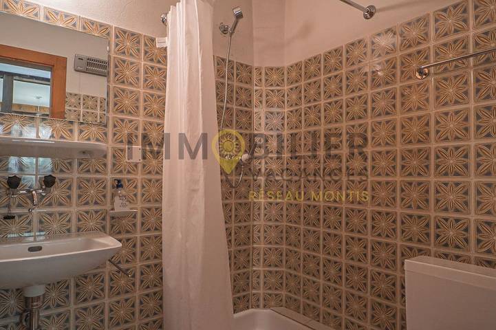 Gîte pour 2 personnes, avec jardin dans Chandolin - 3