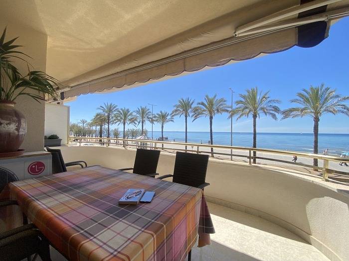 Apartamento de vacaciones para 7 personas, con vistas al mar y balcón - 1