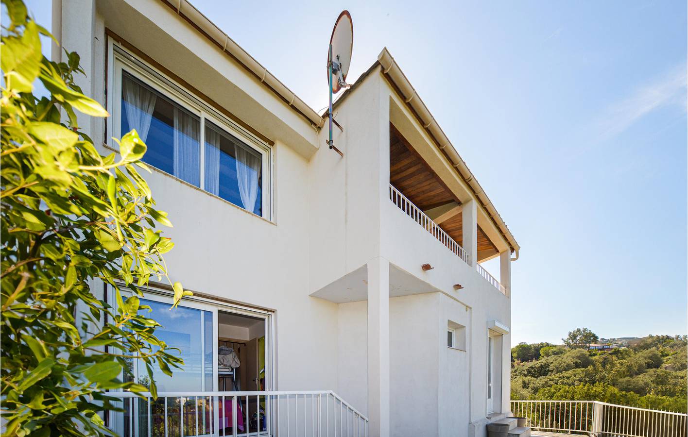 Apartamento con vistas al mar, aparcamiento, terraza y pesca a 1,5 km de la playa in Grosseto-Prugna, Region de Ajaccio