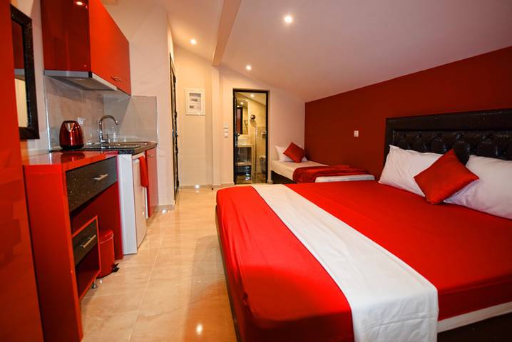 Vacation rental for 4 people, with balcony in Pieria