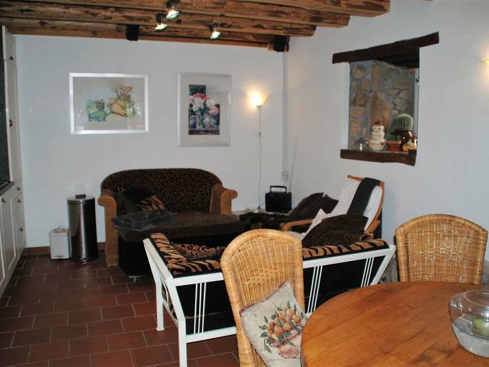 Gîte pour 5 personnes, avec terrasse ainsi que jardin et piscine, adapté aux familles à Roussines - 2
