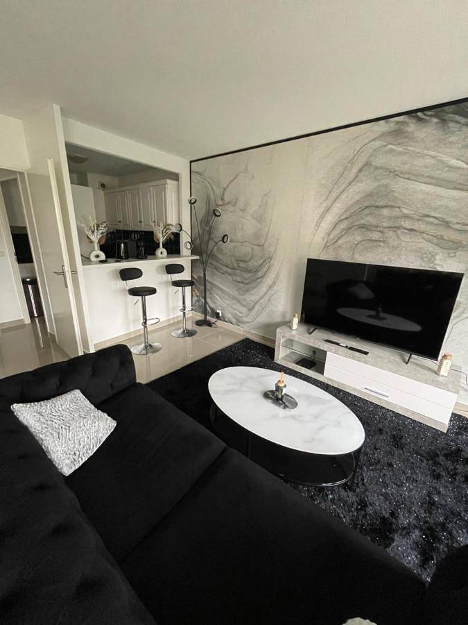 Gîte pour 6 personnes, avec vue et terrasse, animaux acceptés dans Gare Du Val D Europe - 3