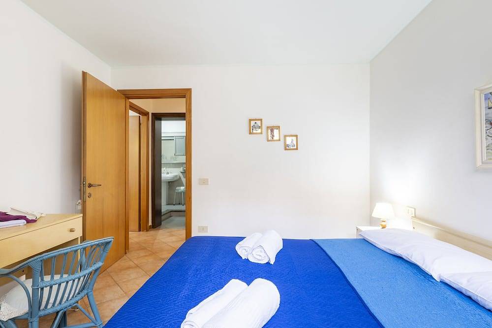 Appartamento intero, Dependance Via Deffenu a 100 metri dalla spiaggia in Arbatax, Tortolì