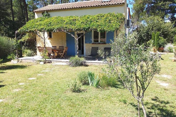 Maison de vacances pour 6 personnes, avec Terrasse et Jardin