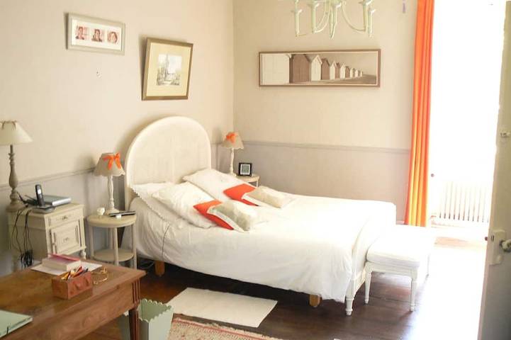 Location de vacances pour 9 personnes, avec terrasse et jardin à La Chapelle-sur-Erdre - 3