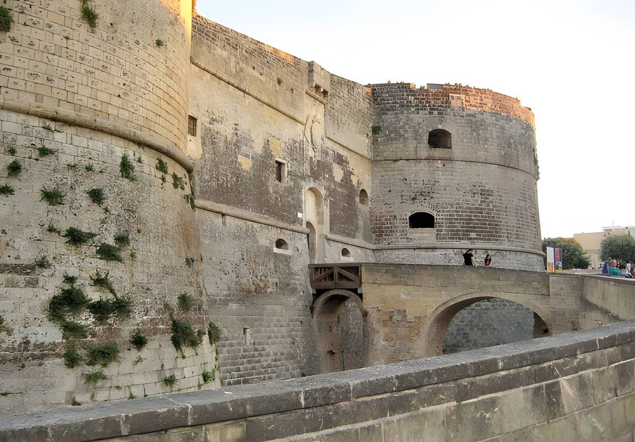Appartamento intero, Appartamento 'Vista Castello - Otranto' con vista mare, Wi-Fi e aria condizionata in Otranto, Otranto e dintorni
