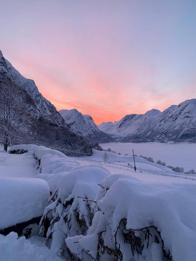 Ferienhaus für 8 Personen, mit Ausblick und Balkon sowie Seeblick in Stryn - 2