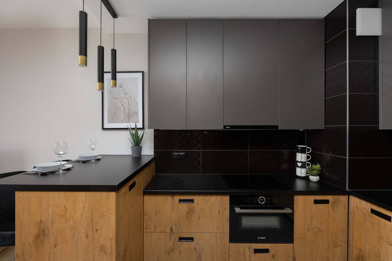 Ganze Wohnung, Comfortable Apartment | Parking | Balcony | Workspace. in Warschau, Masowien