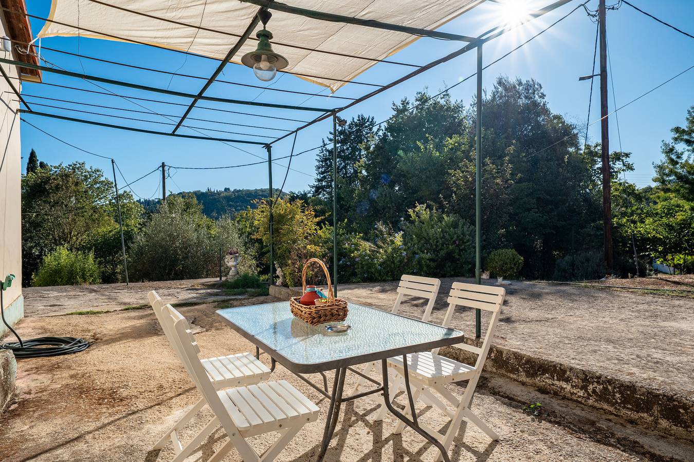Landhaus 'Farma House' mit Bergblick, Wlan und Klimaanlage in Korfu