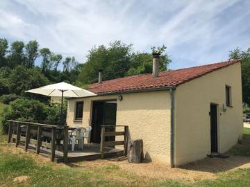 Gîte pour 4 personnes, avec jardin dans Virton