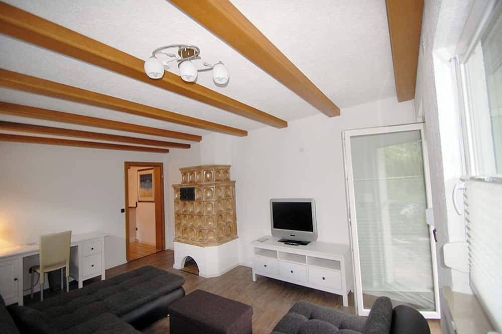 Fewo \"Birkenhof\" bis 3 Pers., auf 2 Ebenen, 80qm, Balkon u. Terrasse in Tachinger See, Taching am See