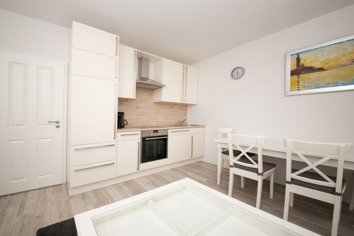 Ferienwohnung für 4 Personen, mit Terrasse und Whirlpool sowie Sauna und Garten, mit Haustier in Boren - 3