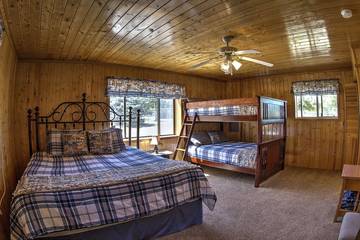 Bed And Breakfasts for 12 Guests in Garden City (UT), Utah, Picture 1