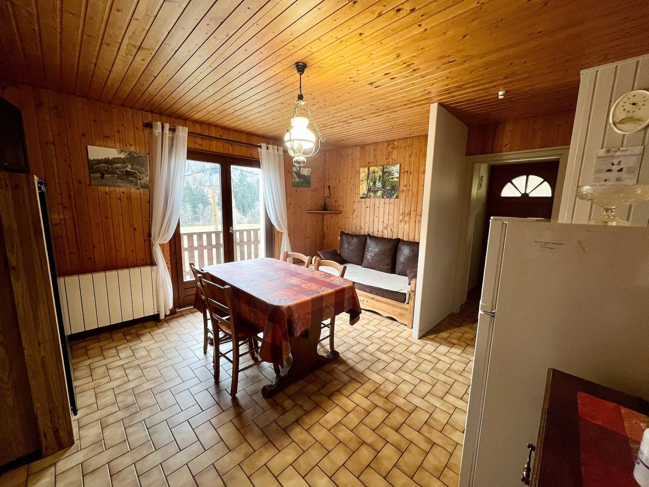 Chalet cosy en bordure de forêt avec wifi, terrasse et équipements complets à Rochesson in Rochesson, Parc naturel régional des Ballons des Vosges