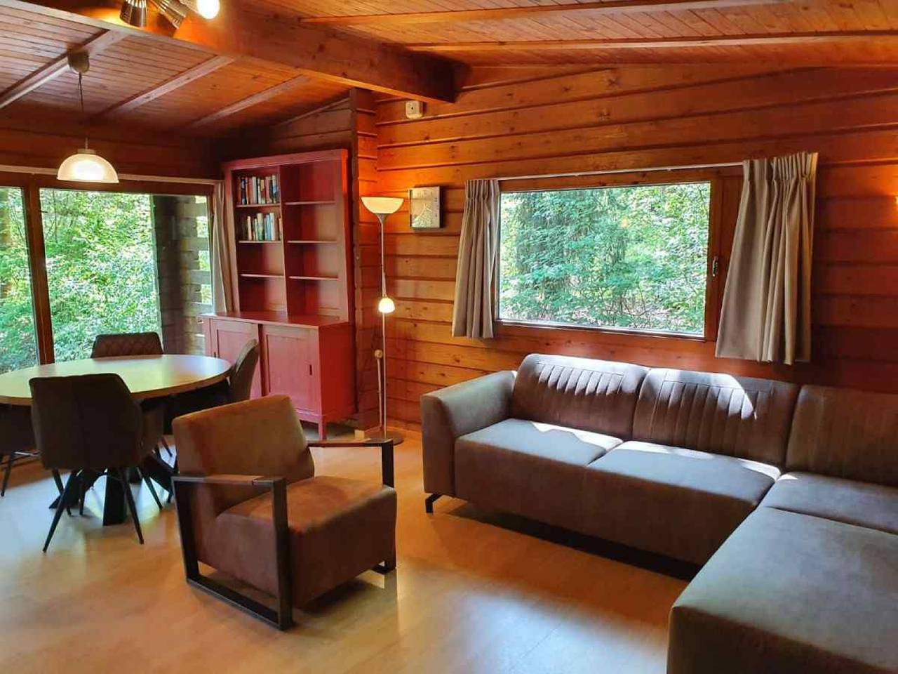 4 Personen Finnische Bungalows am Rand des Holzes in Drenthe