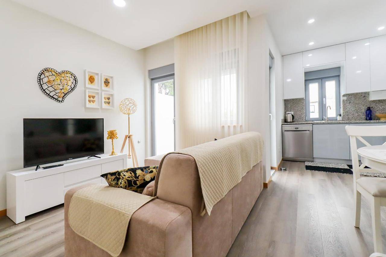 Apartamento inteiro, Tiana Apartment - City Centre with Terrace in Viana do Castelo, Distrito de Viana do Castelo