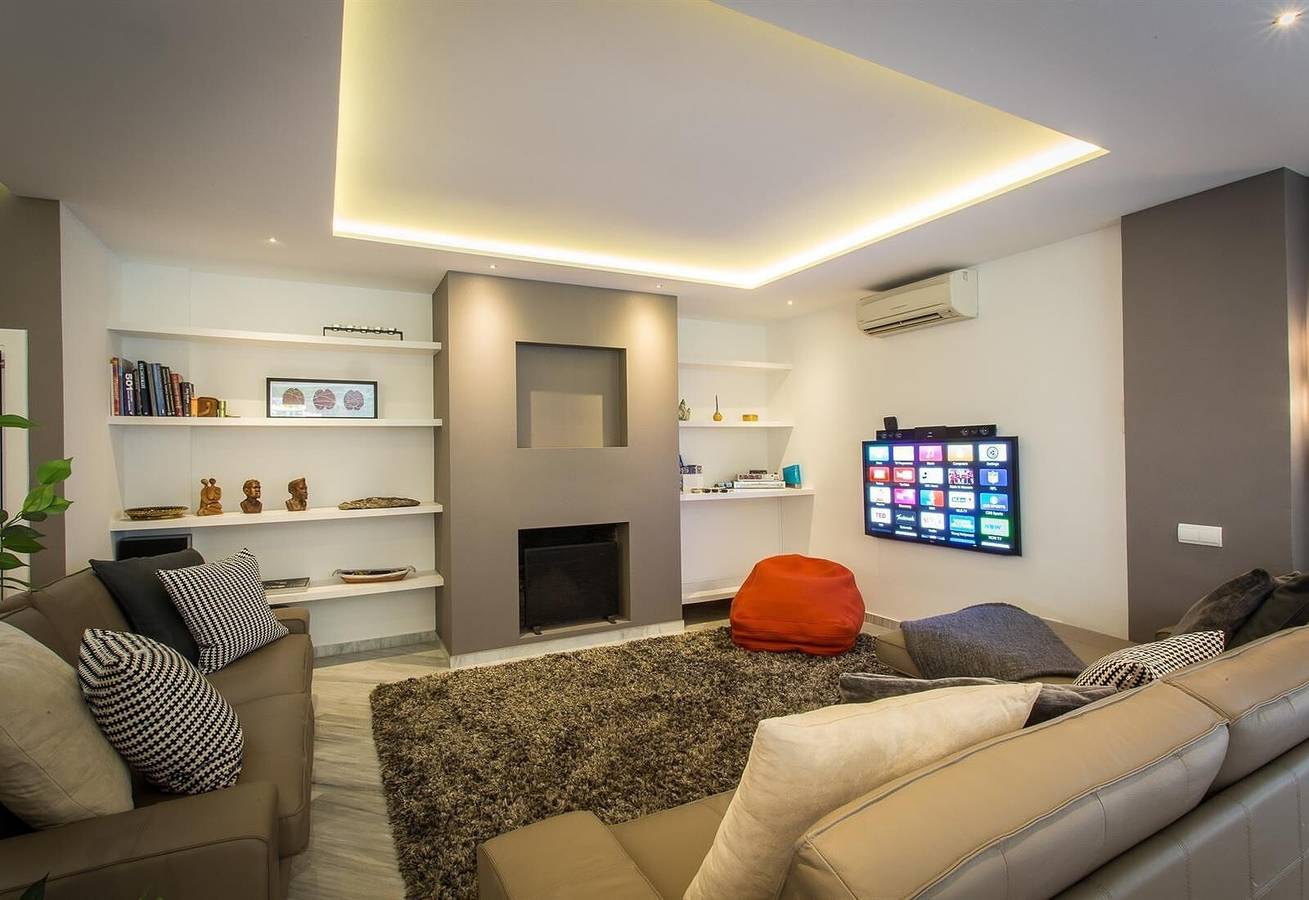 Vakantiehuis 'Casa Eucalyptus Family Home' met Uitzicht op Zee, Wi-Fi en Airconditioning in Vista Azur, Estepona