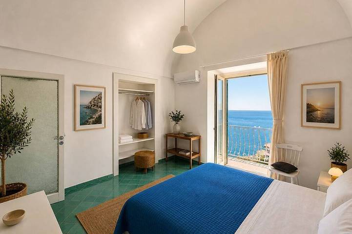 Positano Villa with Sea View Terrace – Walk to Beach & Town - Amalfi Coast in Spiaggia Fornillo, Positano