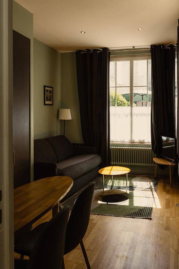 Hôtel Helzear Montparnasse by Esteem in 14e arrondissement de Paris, Paris