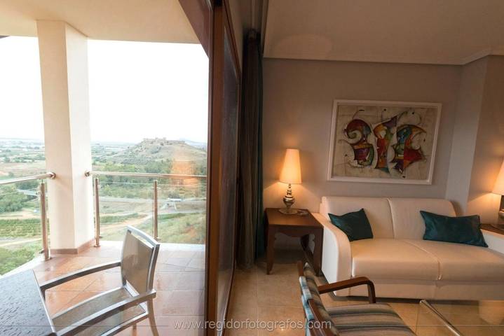 Casa rural para 2 personas, con Balcón y Terraza además de Jacuzzi y Vistas en Provincia de Badajoz - 2